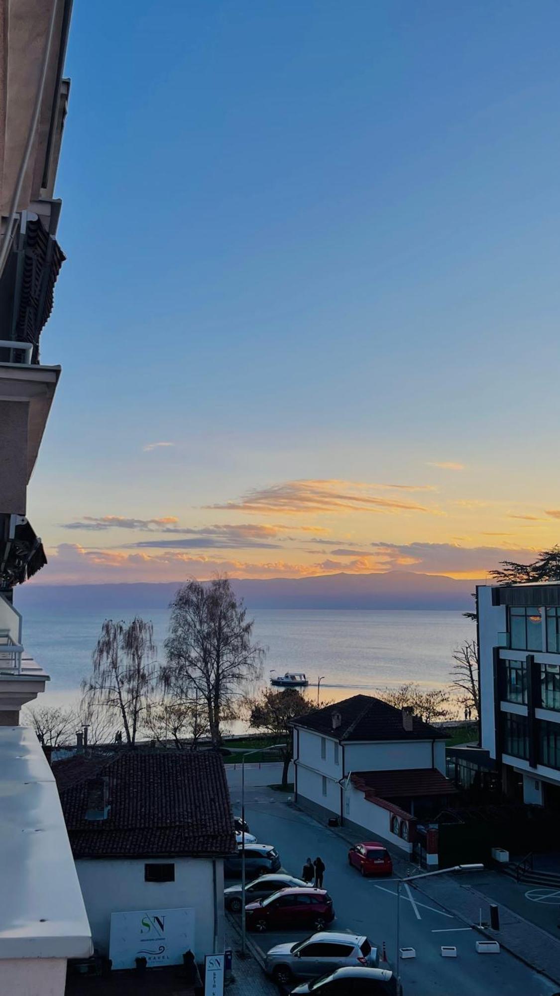 Exclusive Apartments With Lake View Охрид Екстериор снимка