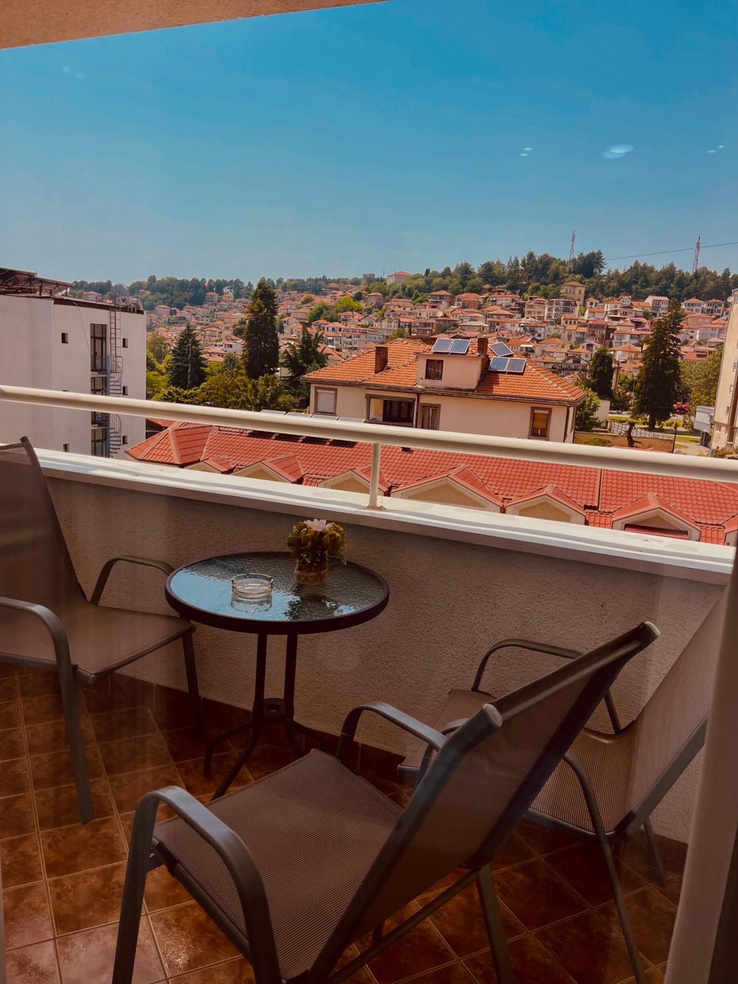 Exclusive Apartments With Lake View Охрид Екстериор снимка